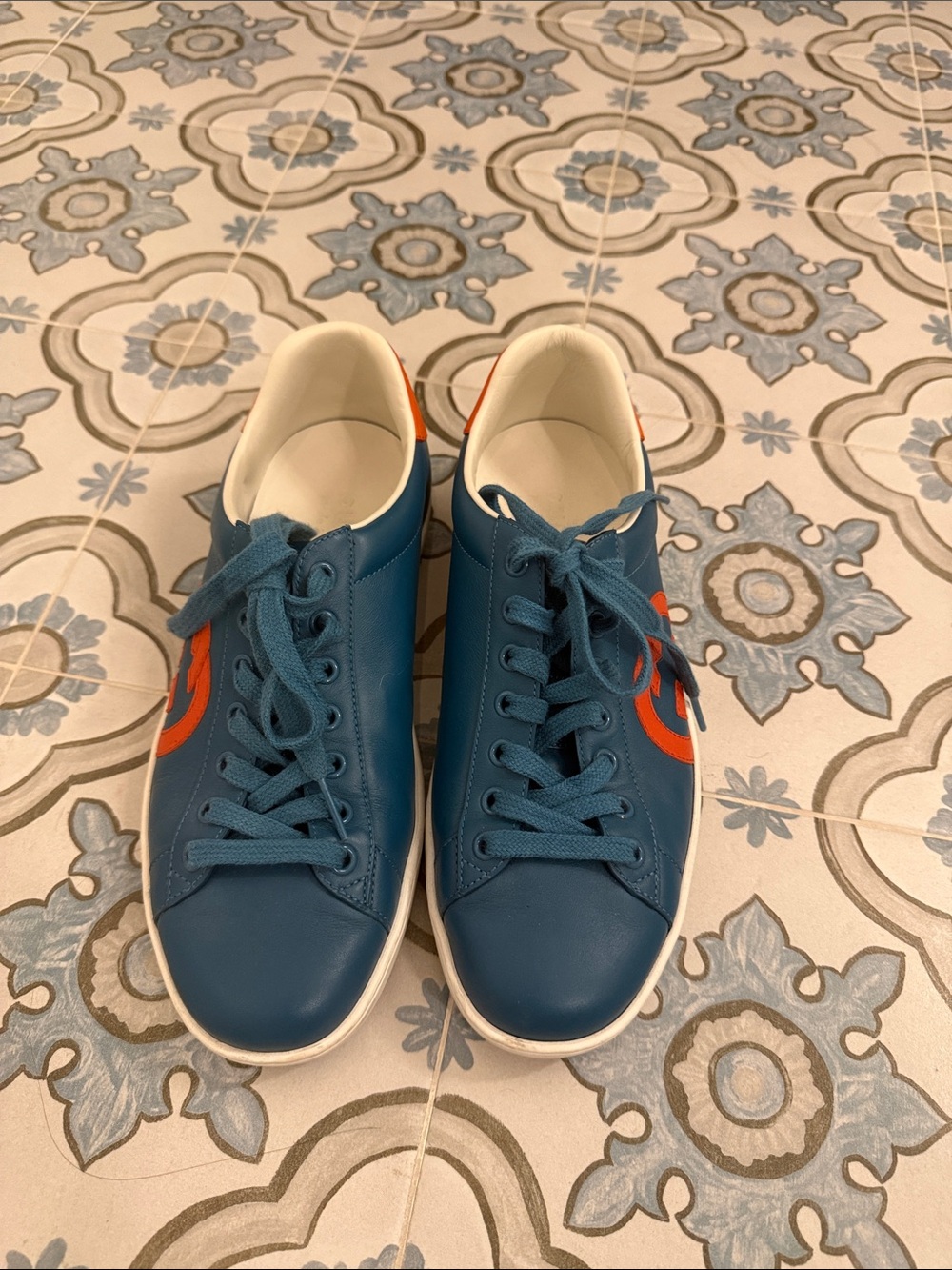 Gucci Sneakers Blue / Orange - men’s 6 women’s 8